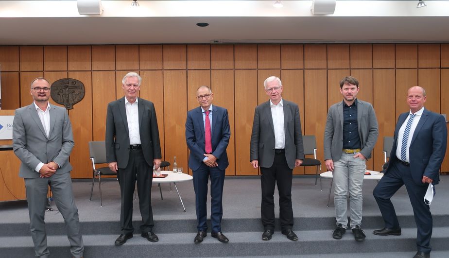 von li. nach re.: Dr. Patrick Liesching; Jörg Ziercke; Prof. Dr. Helmut Fünfsinn; Prof. Dr. Gerhard Stanke; Steffen Schroeder; Gunter Geiger